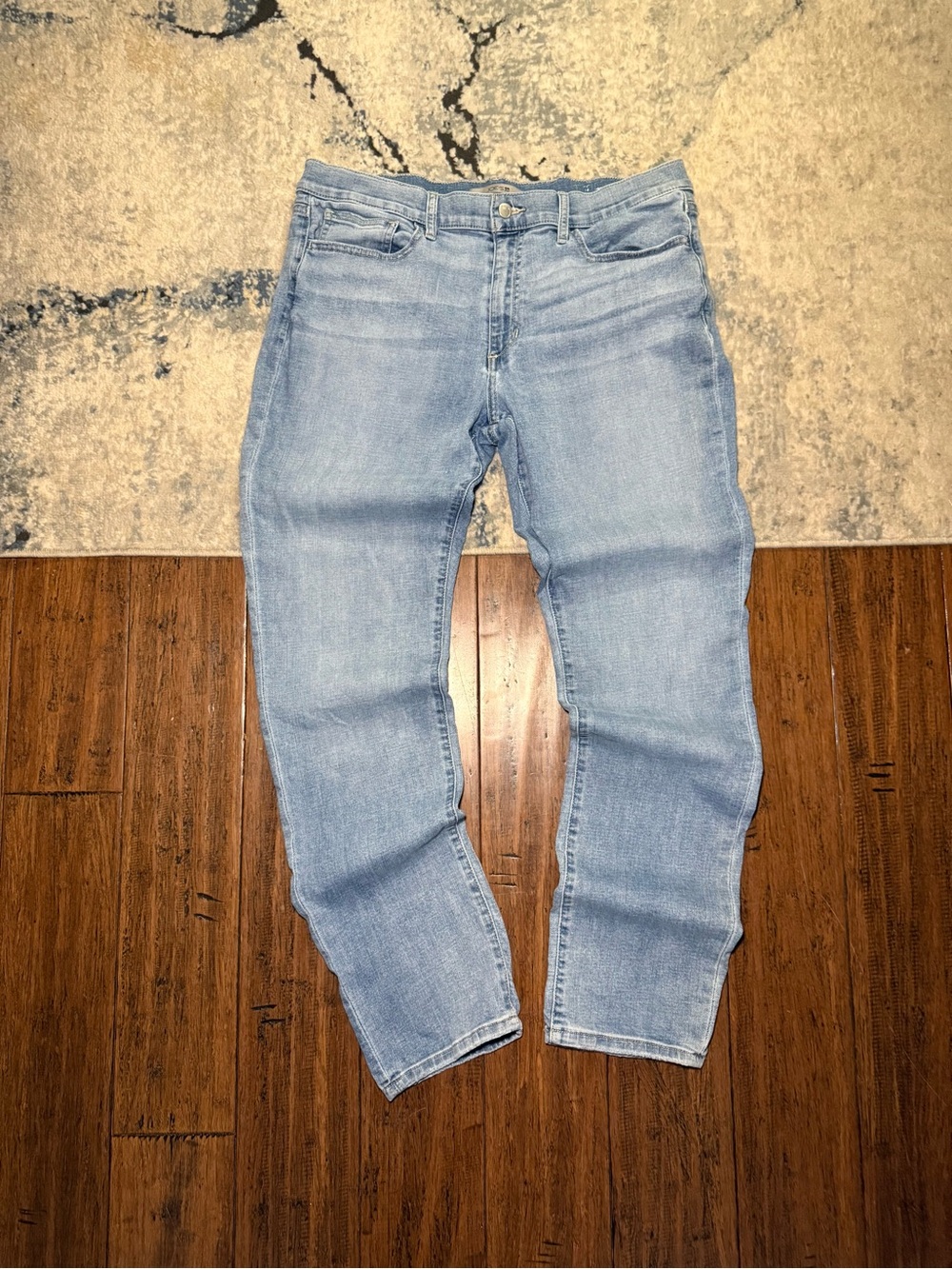 Joe’s Jeans The Slim Fit Brixton Light Wash Jeans – Size 36
